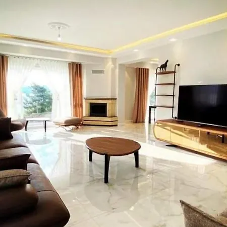 White House * Sapanca